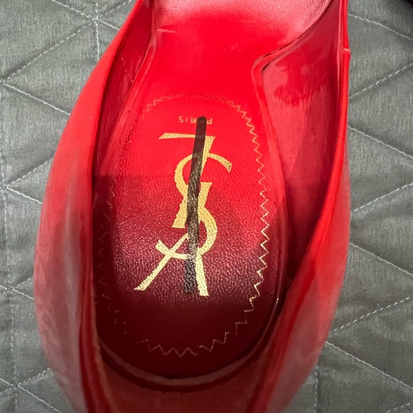 YSL Pumps 38 1/2